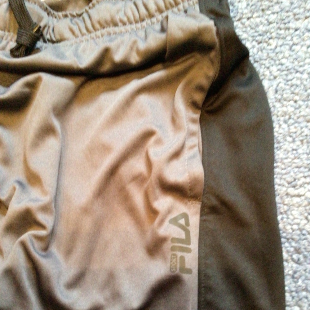 Fila, gray shorts, medium - Picture 4 of 5